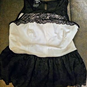 Bebe Lace Trim Two-Tone Peplum Top - Black & White